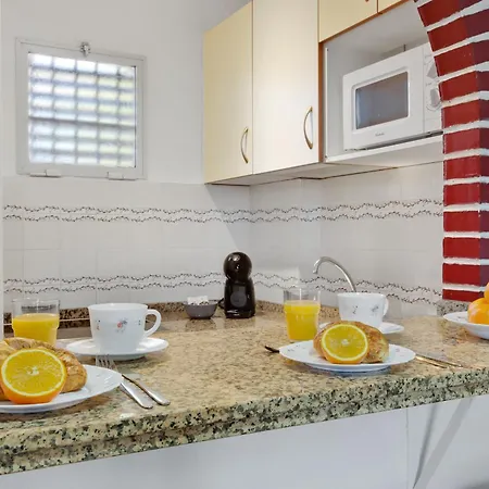 Vistamarina 202B By Ivi Real Estate Apartment Torremolinos Exterior photo