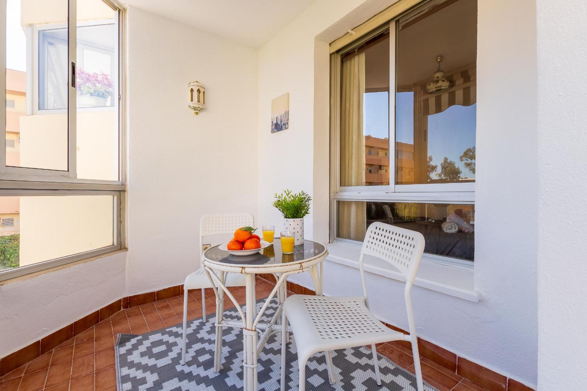 Vistamarina 202b By Ivi Real Estate Apartment