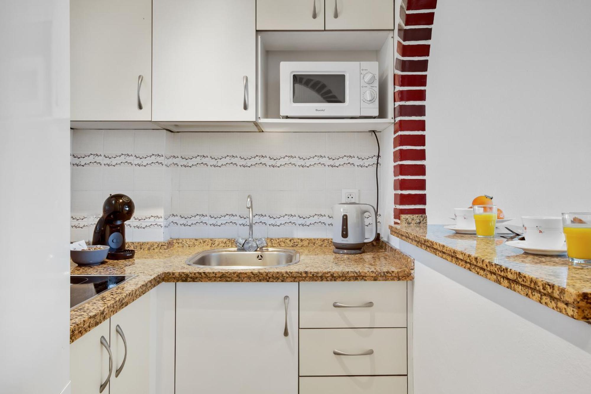 Vistamarina 202b By Ivi Real Estate Apartment Torremolinos